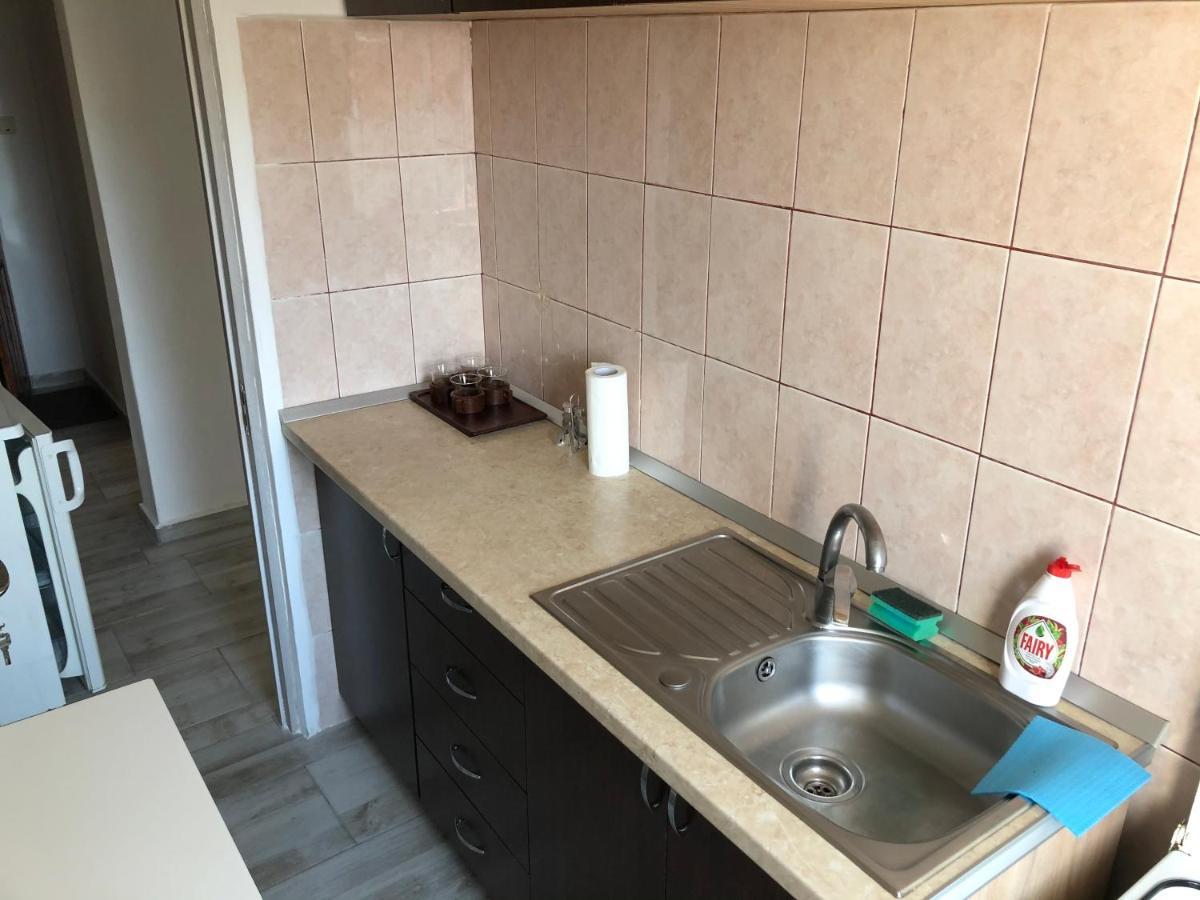 Apartament Targoviste In Regim Hotelier Cu 2 Camere Экстерьер фото